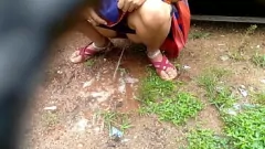 play Desi Indian Stepmom's Public Pissing Compilation