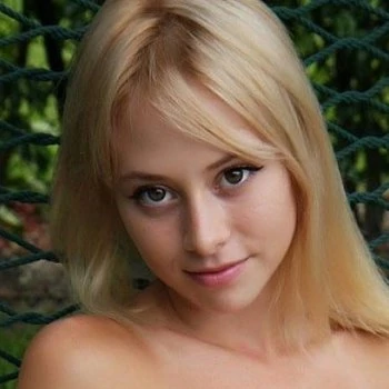 Pornostar Maddie Springs